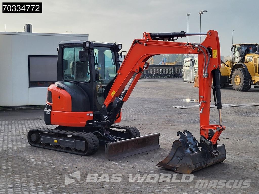 Kubota U36 -4 3 Buckets Minigraafmachines < 7t