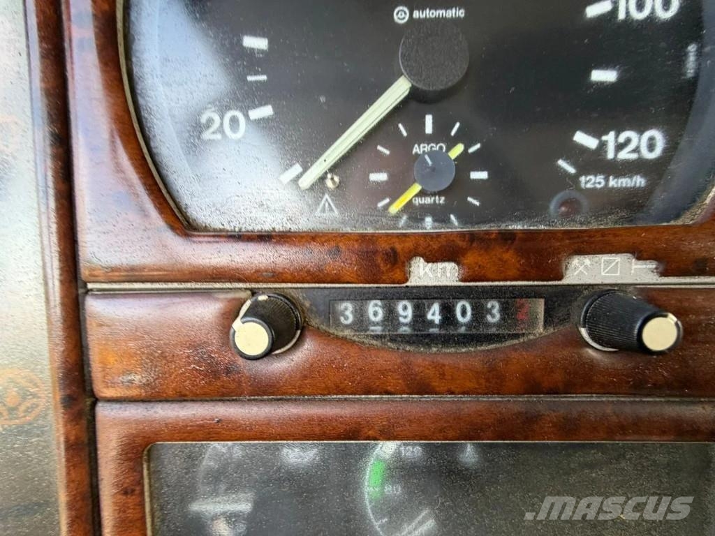 MAN 27 .463 Tractor 6x6 Manual Gearbox Full Spring Sus Ťahače