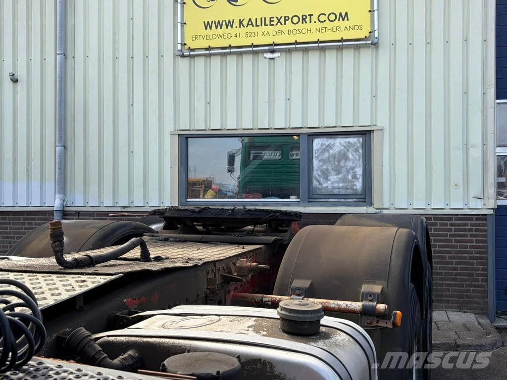 MAN 27 .463 Tractor 6x6 Manual Gearbox Full Spring Sus Ťahače