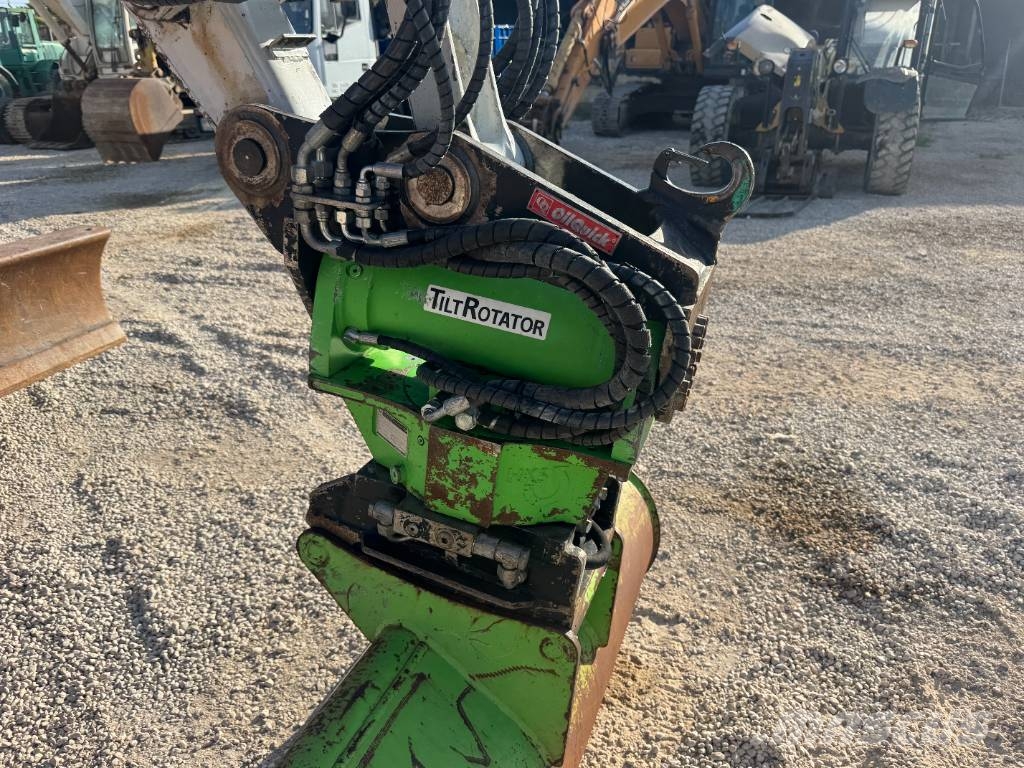 Takeuchi TB 295 W Excavadoras de ruedas