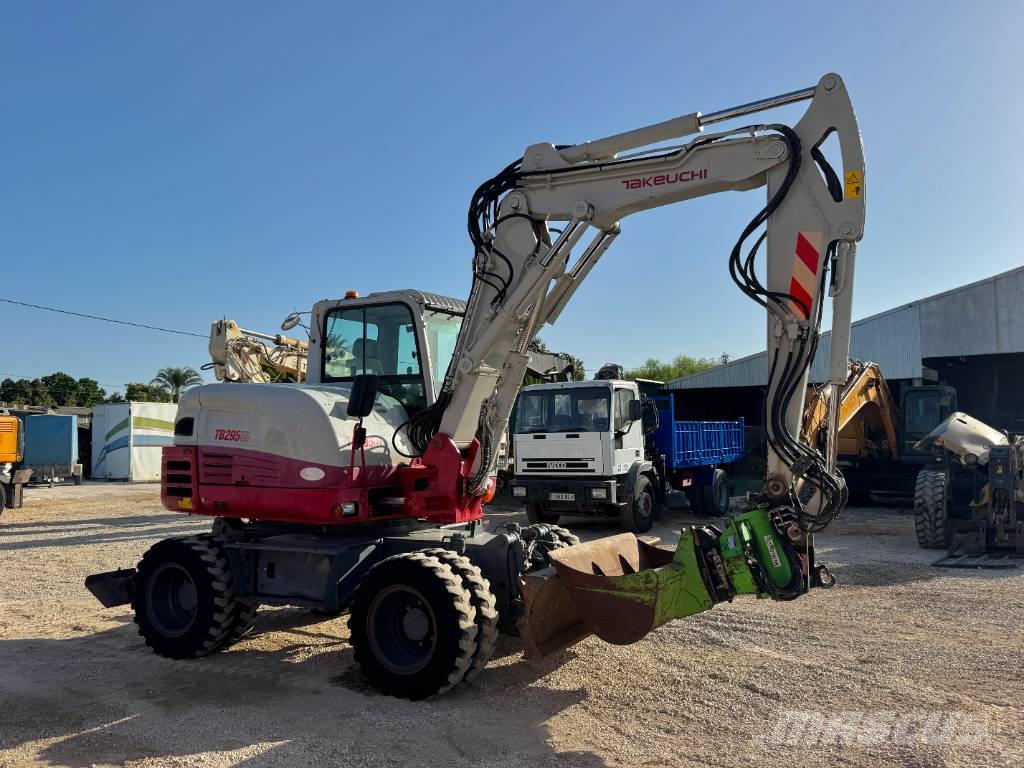 Takeuchi TB 295 W Excavadoras de ruedas
