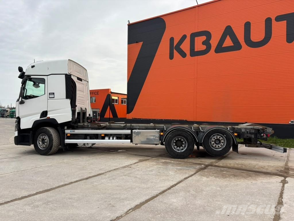 Renault T 520 6x2 CHASSIS L=7421 mm Smagās mašīnas ar konteineriem