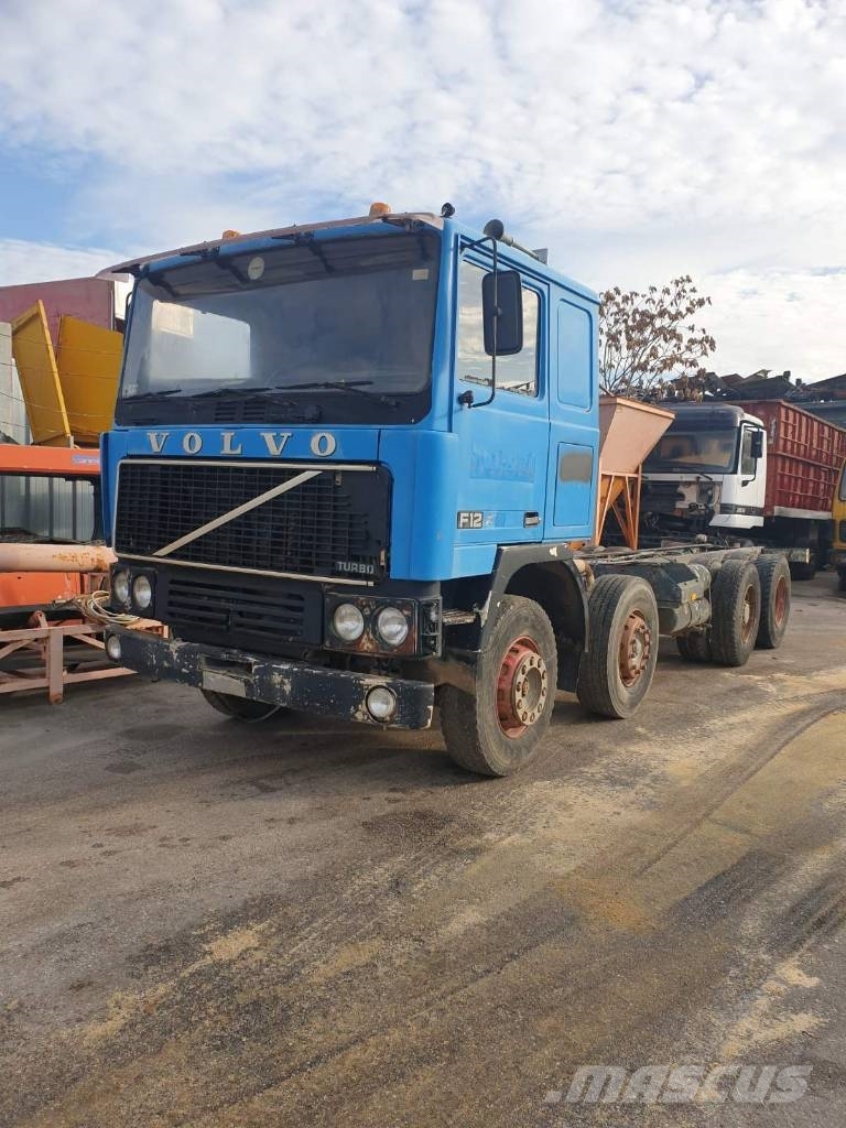 Volvo F12 INTERCOOLER Kamioni-šasije