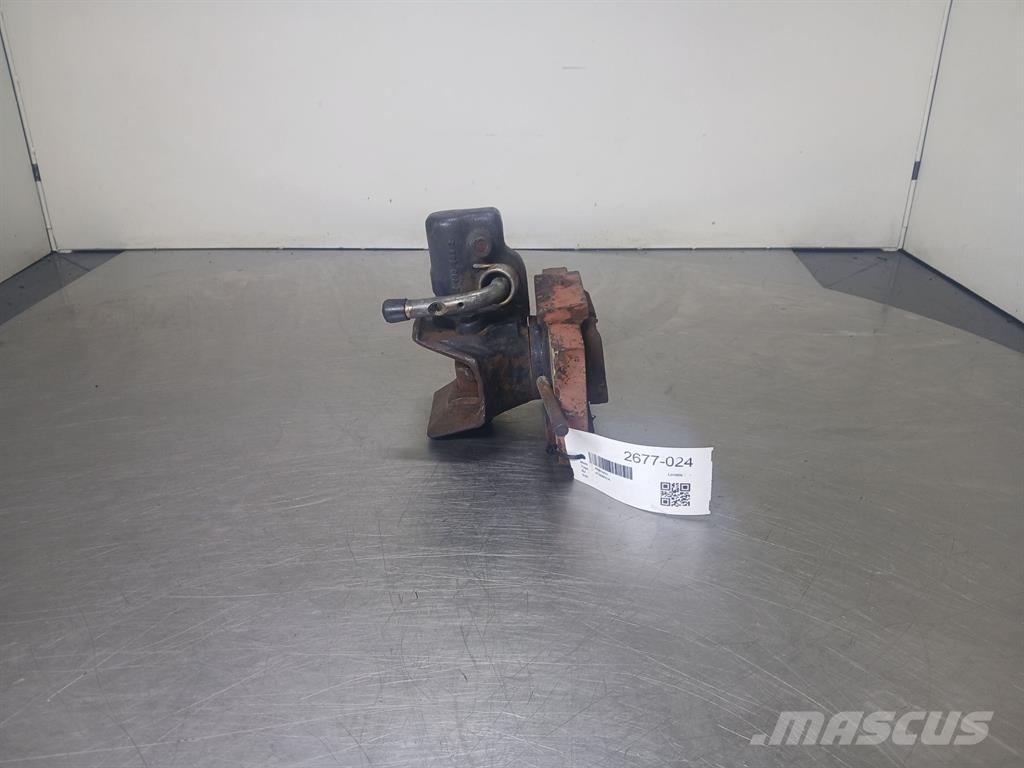 Ahlmann AZ150 - Trailer hitch/Anhängerkupplung/Trekhaak Chasís