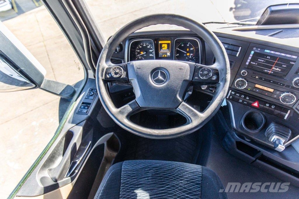 Mercedes-Benz ACTROS 1845+VOITH+HYDR 曳引機組件