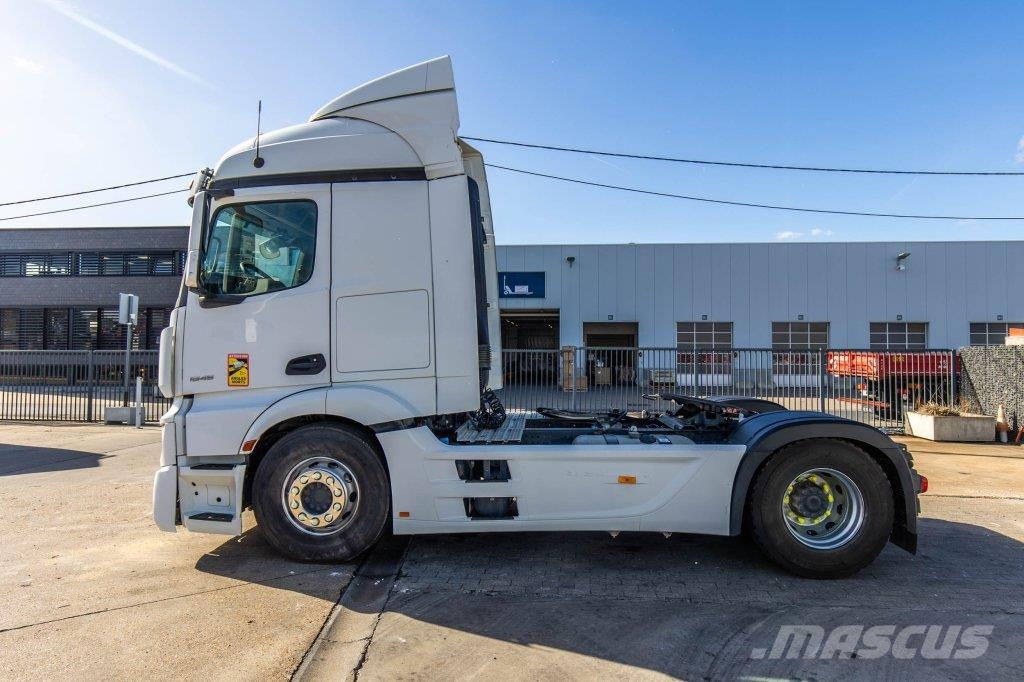 Mercedes-Benz ACTROS 1845+VOITH+HYDR 曳引機組件