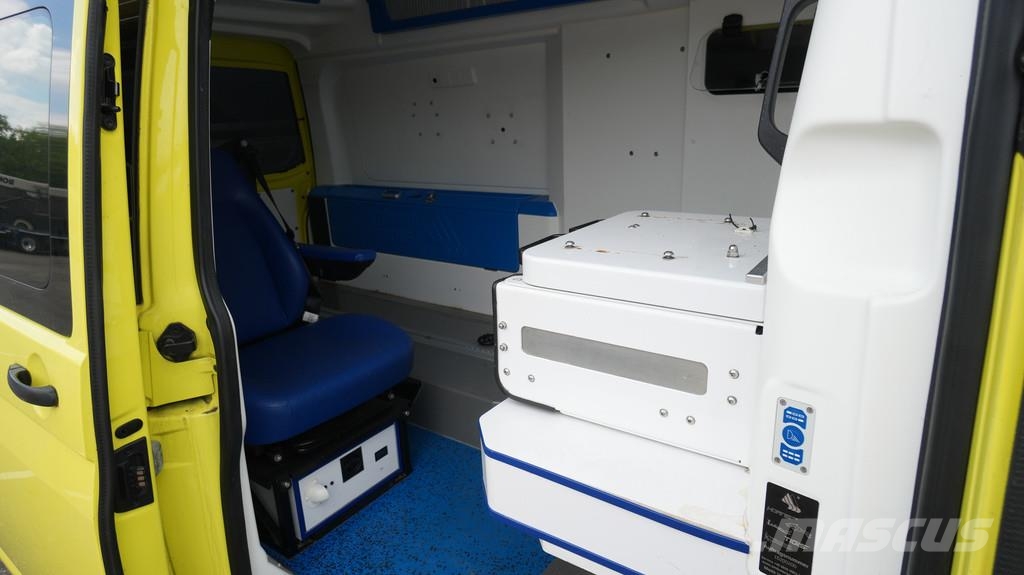 Volkswagen Transporter AMBULANCE MEDIC TRUCK Ambulancias