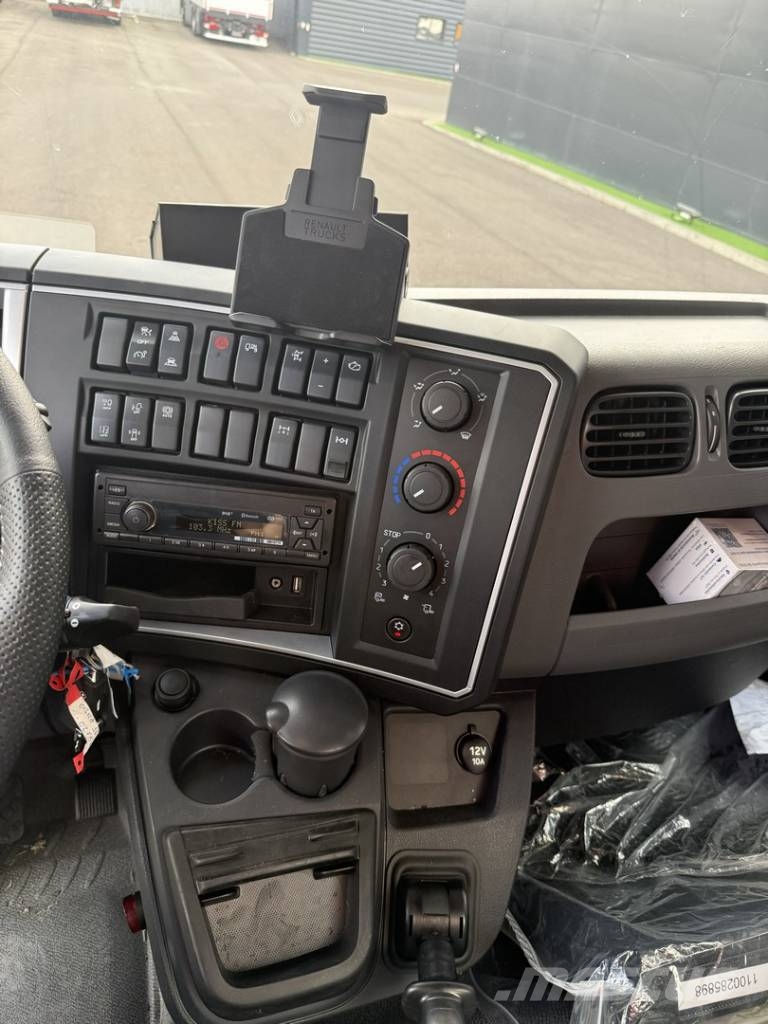 Renault D 320 DXI Camiones grúa