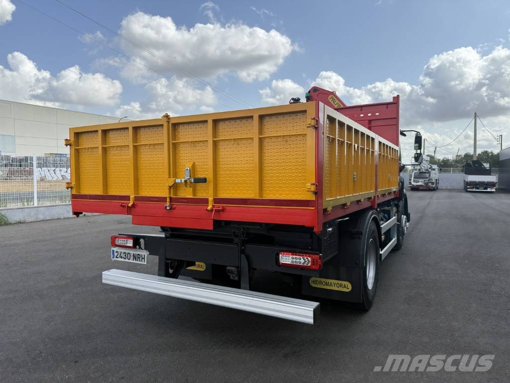 Renault D 320 DXI Camiones grúa