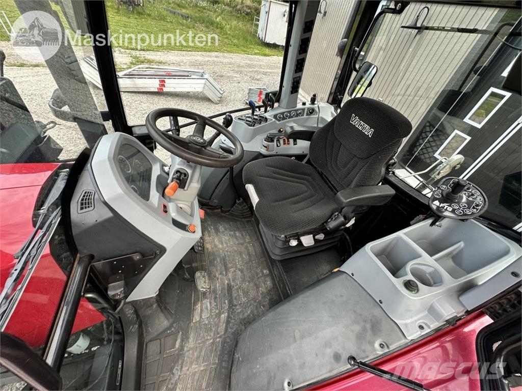 Valtra A134 Tractores