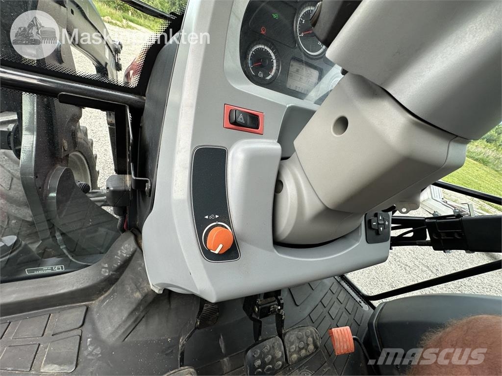 Valtra A134 Tractores
