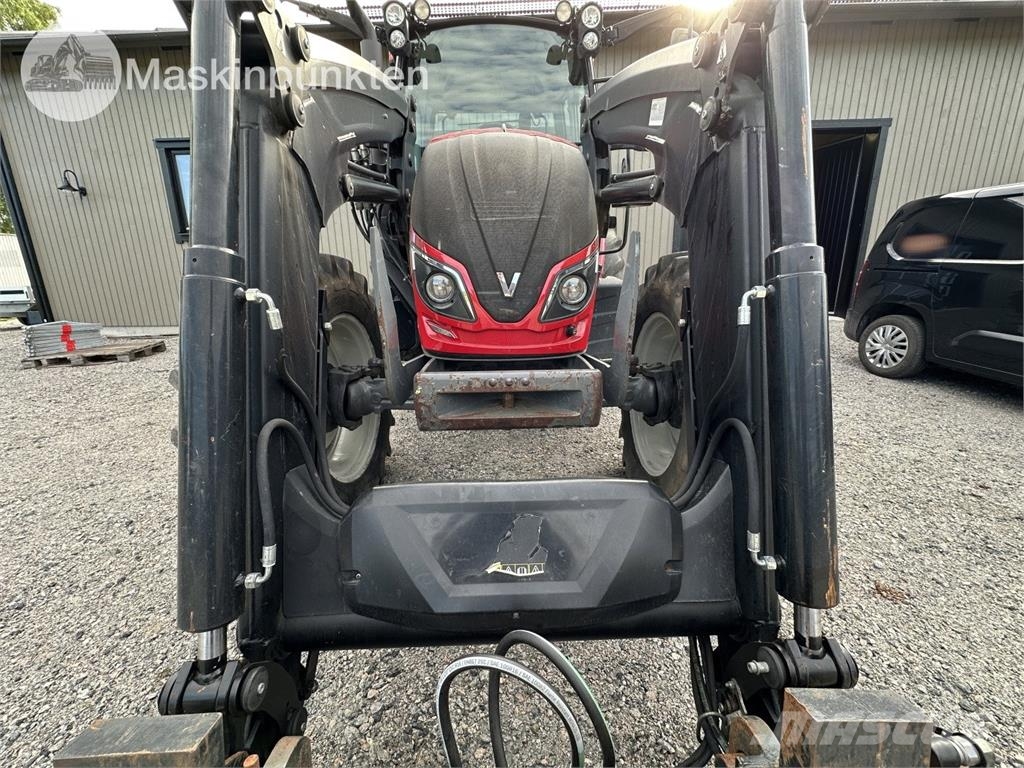 Valtra A134 Tractores