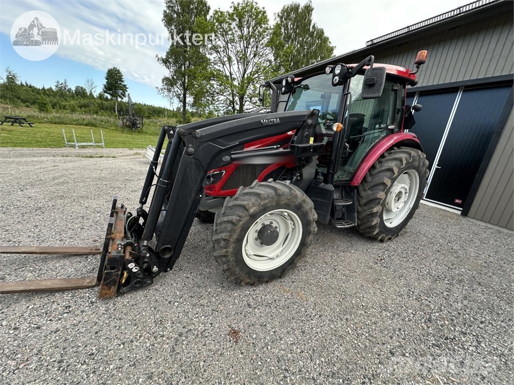 Valtra A134 Tractores
