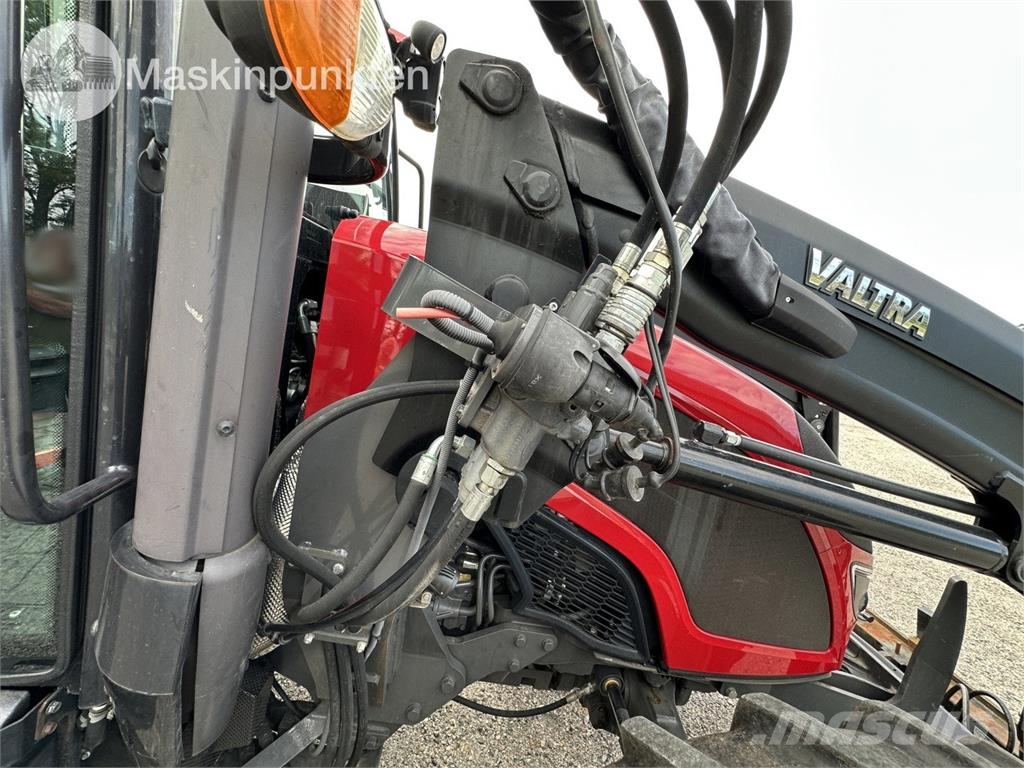 Valtra A134 Tractores