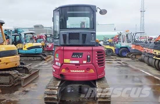 Yanmar Vio 30 小型挖掘机