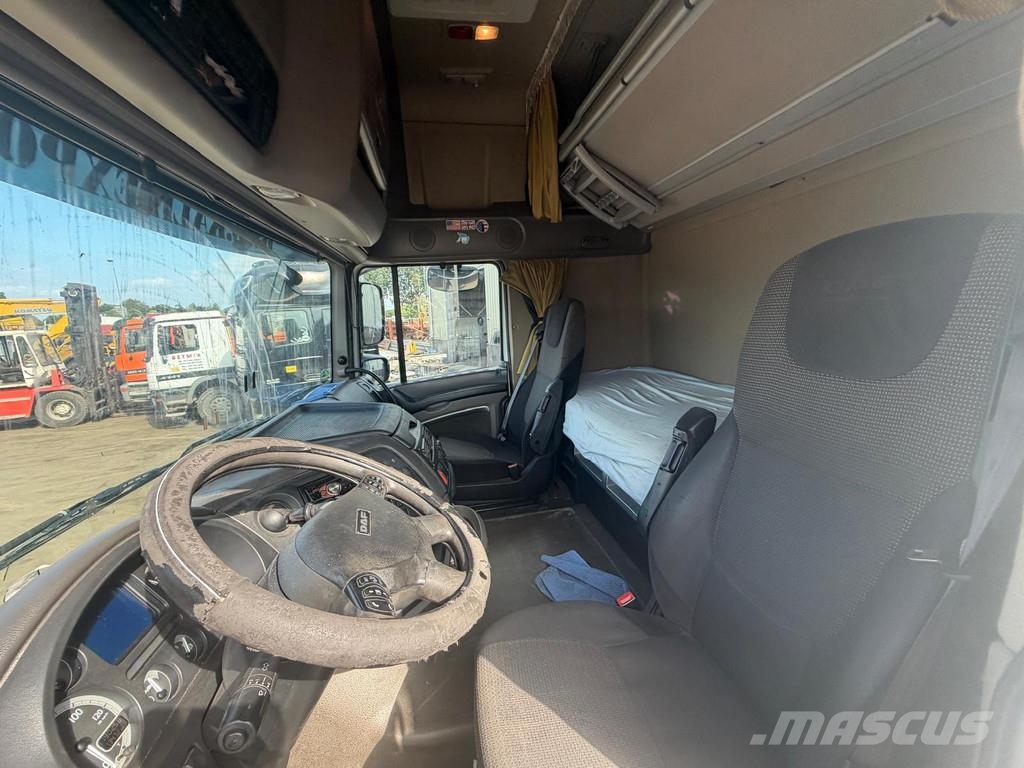 DAF XF 105.460 Tractor - Euro 5 - Full Spoilers - Slee Vlačilci