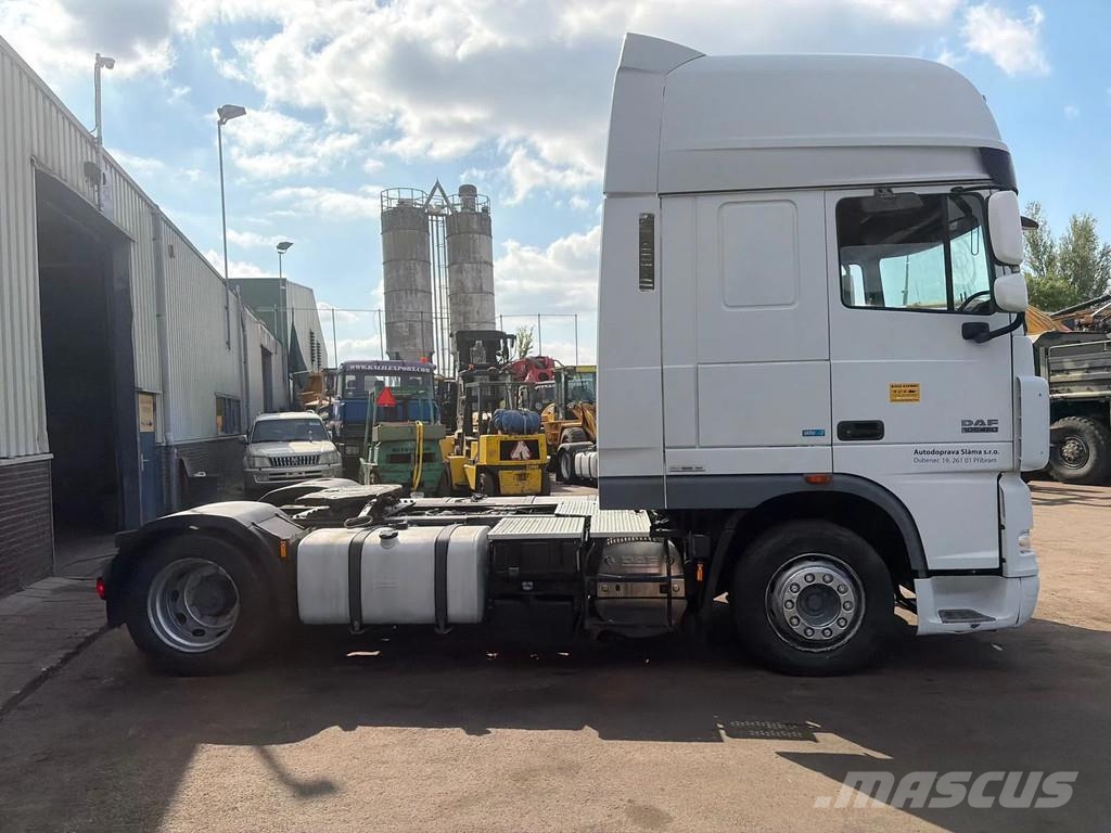 DAF XF 105.460 Tractor - Euro 5 - Full Spoilers - Slee Vlačilci