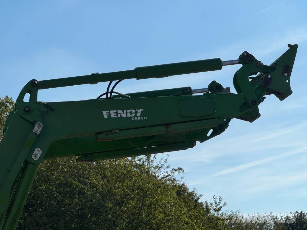 Fendt 718 vario, frontlinkage, frontloader, 50km, 2019!! Traktorid