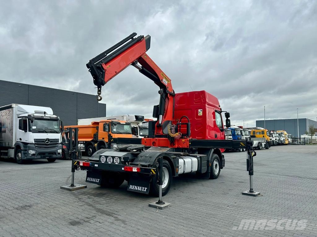Renault Premium Lander 460 DXi 4x2 Trekker + Palfinger PK3 Тягачі