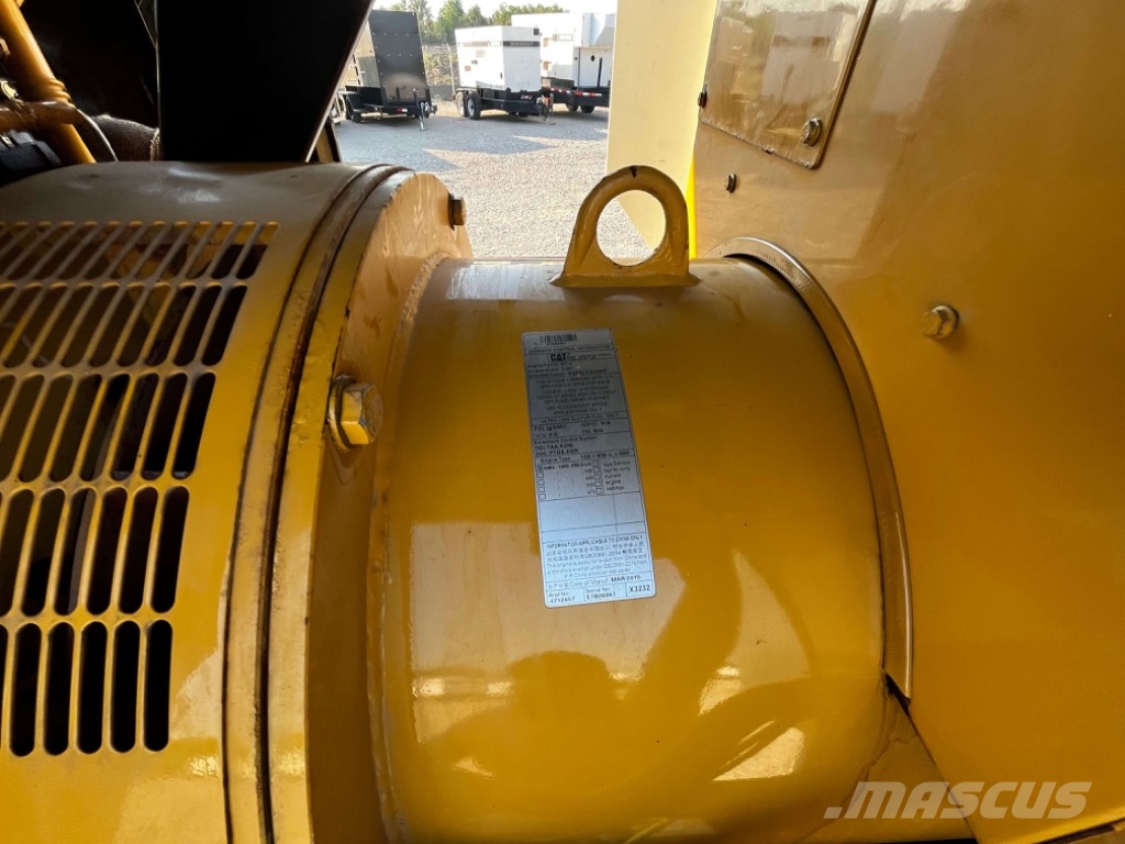 CAT XQ200 Dizel agregati