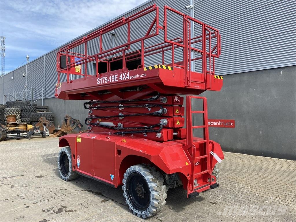 PB Platforms S175-19E 4X4 Plataformas tijera
