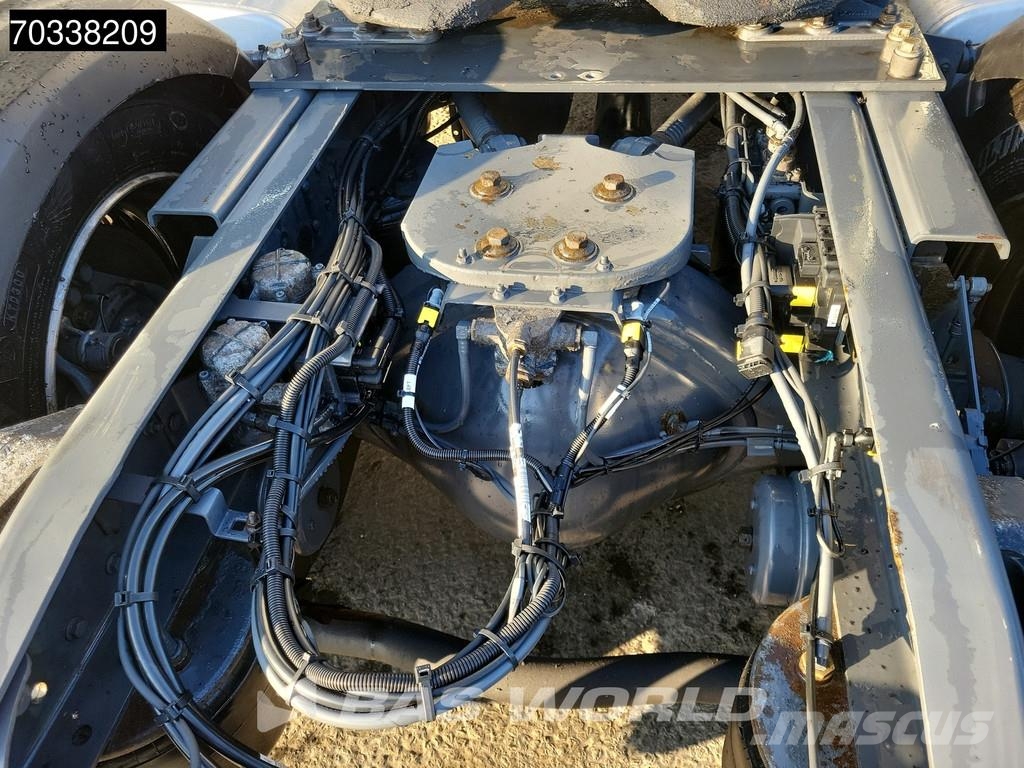DAF XF 480 XF 4X2 SSC Mega NL-Truck APK 2x Tanks ACC Ťahače