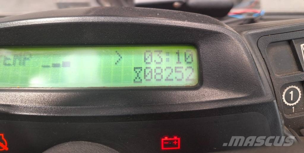Yale GLP30VX شاحنات LPG
