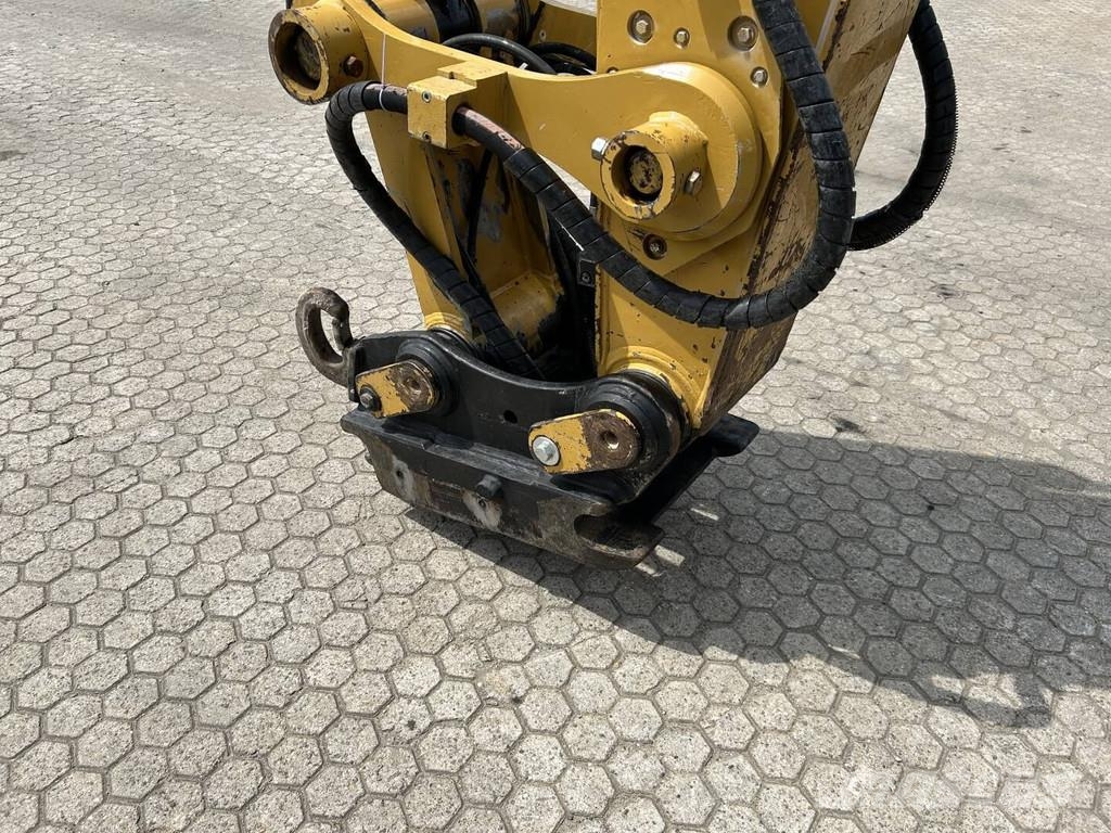 CAT 330-07 Crawler excavators