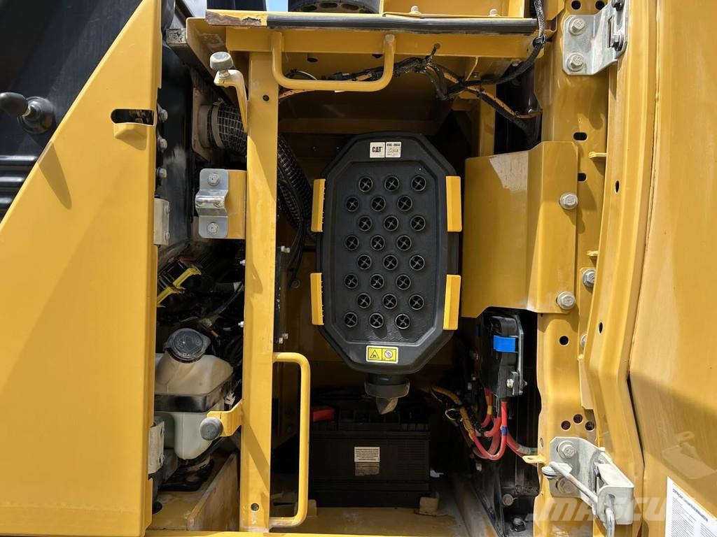 CAT 330-07 Crawler excavators