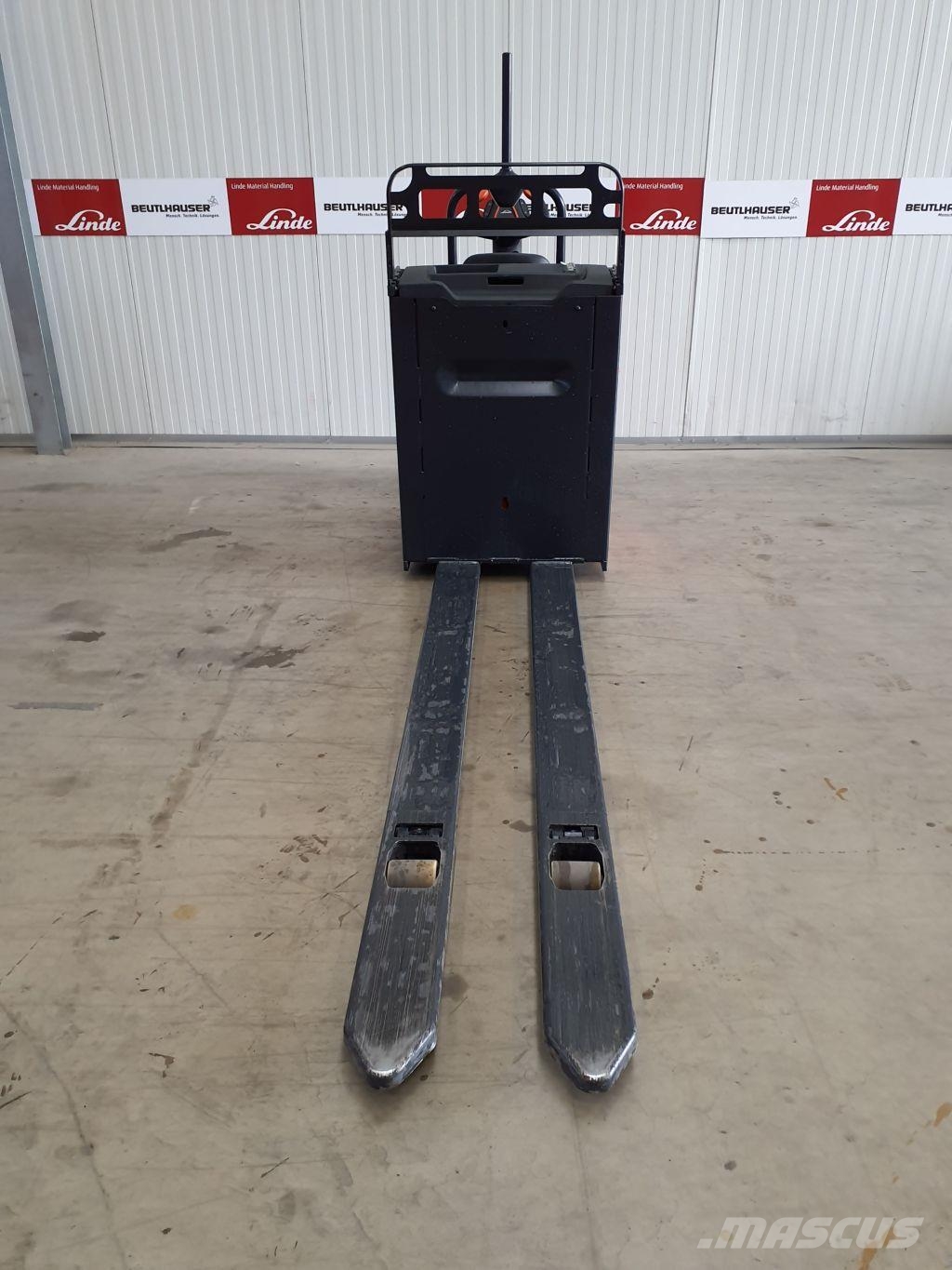 Linde N20 lang Low lift order picker