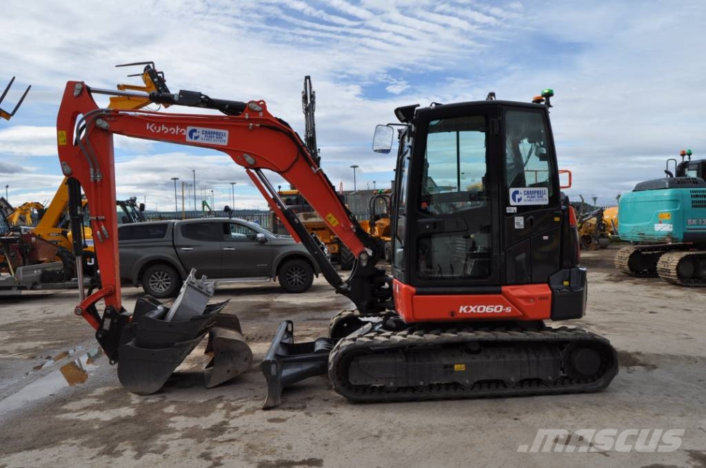 Kubota KX 060-5 حفارات صغيرة أقل من 7 طن (حفارات صغيرة)