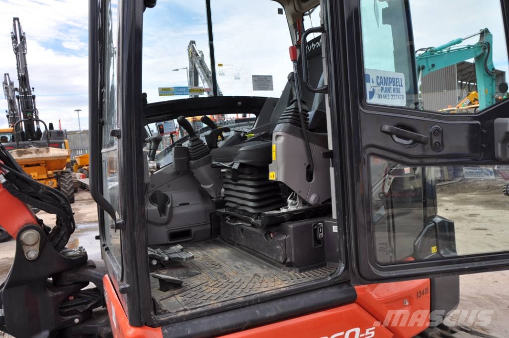 Kubota KX 060-5 حفارات صغيرة أقل من 7 طن (حفارات صغيرة)