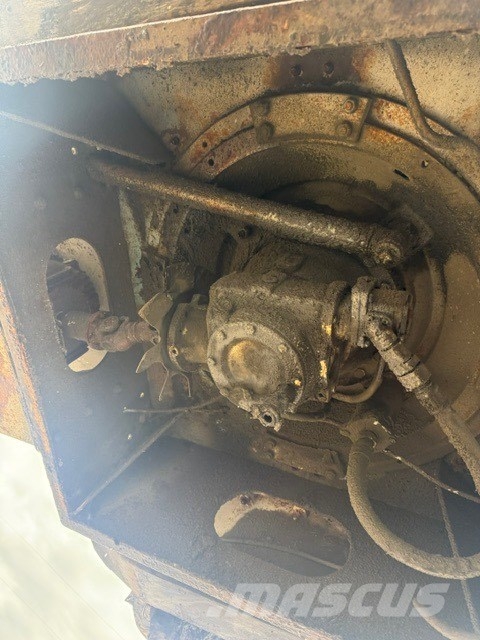 TEKA concrete mixer TEKA 3000/2000 Betono gamybos agregatai
