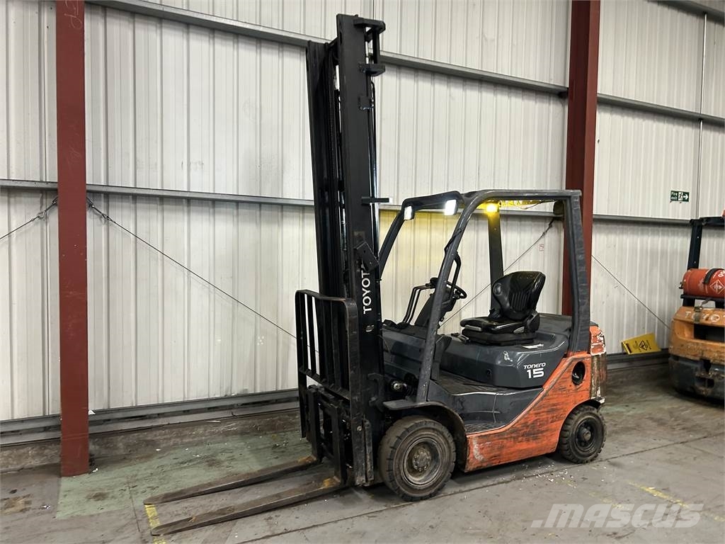 Toyota 02-8FDF15 Diesel forklifts