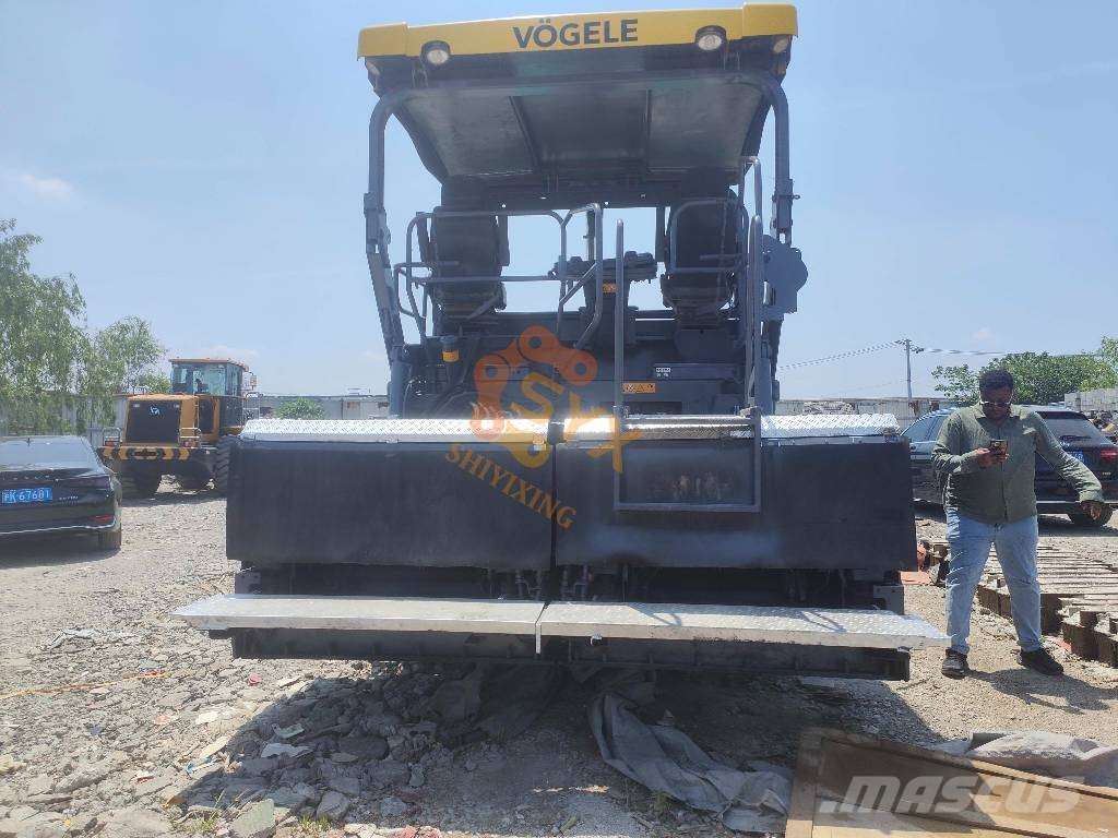 Voegler 1800-3 Asphalt pavers