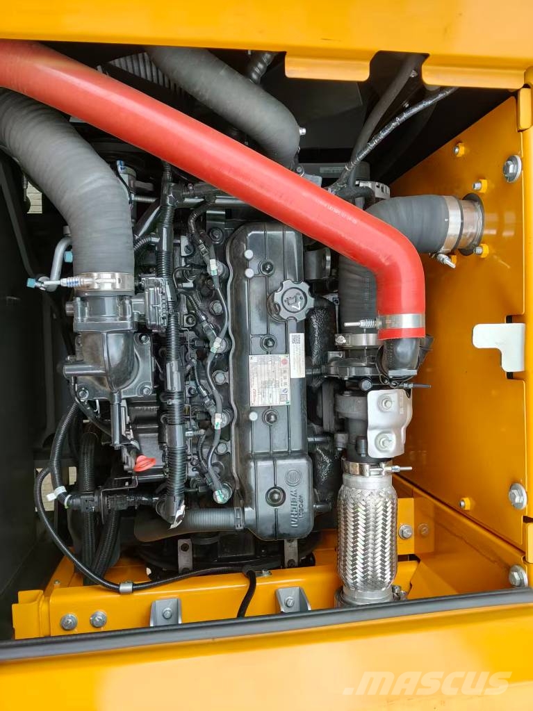 Hyundai HX 135G 中型挖掘机