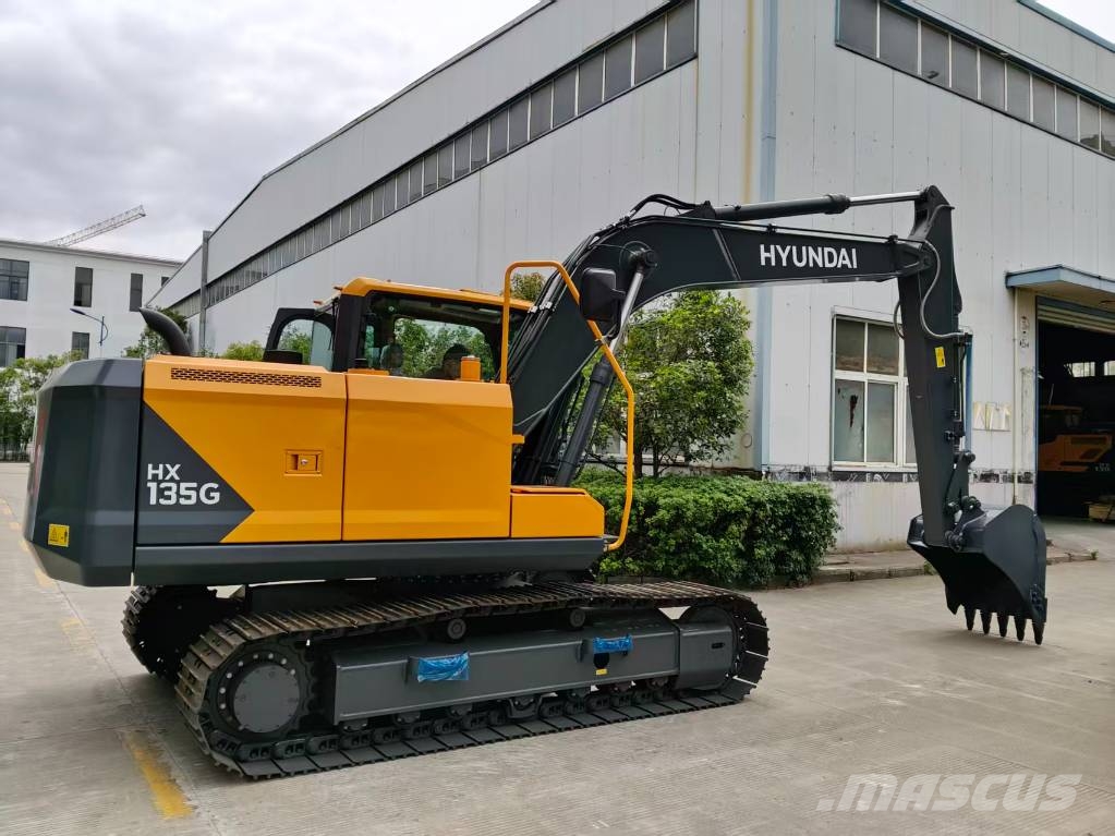 Hyundai HX 135G 中型挖掘机