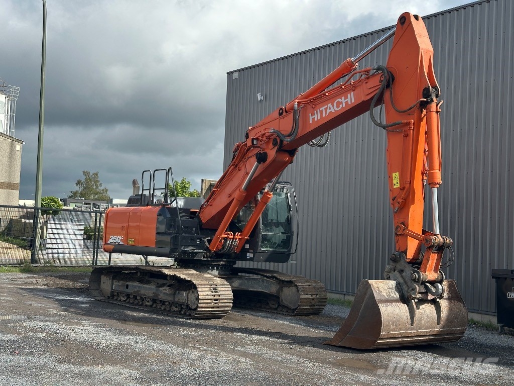 Hitachi ZX 250 LC-6 Gravemaskiner på larvebånd
