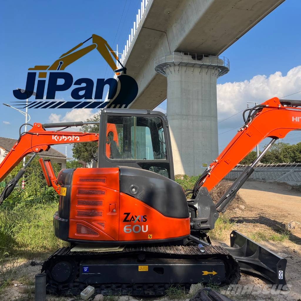 Hitachi ZX 60 U 小型挖掘机