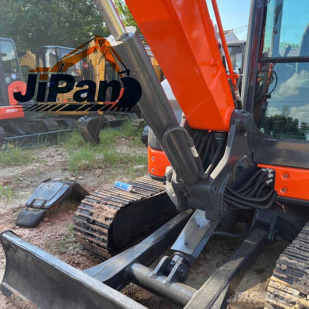 Hitachi ZX 60 U 小型挖掘机