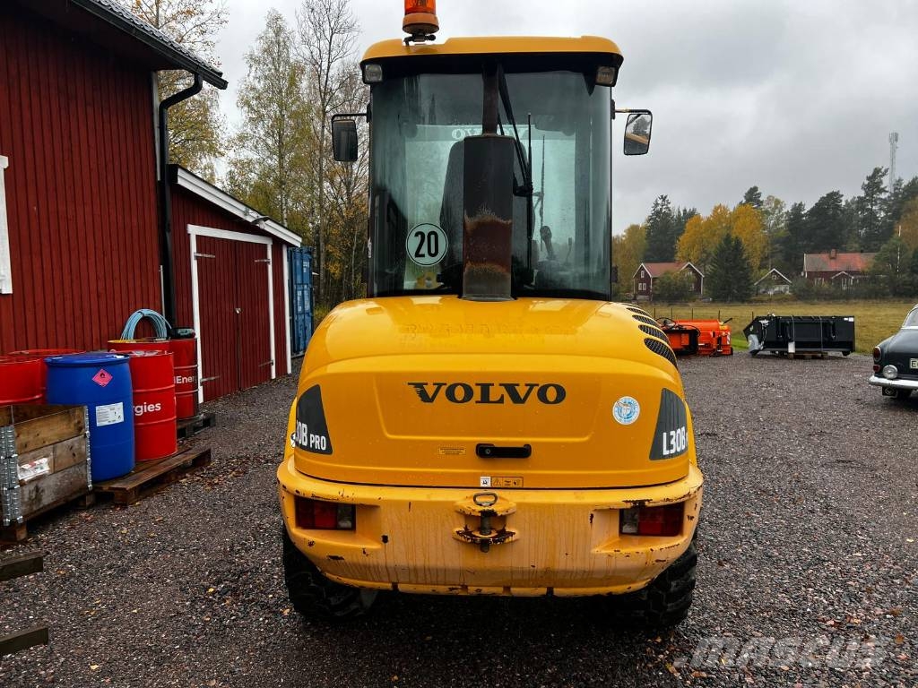 Volvo L30 B Pro Iekrāvēji uz riteņiem