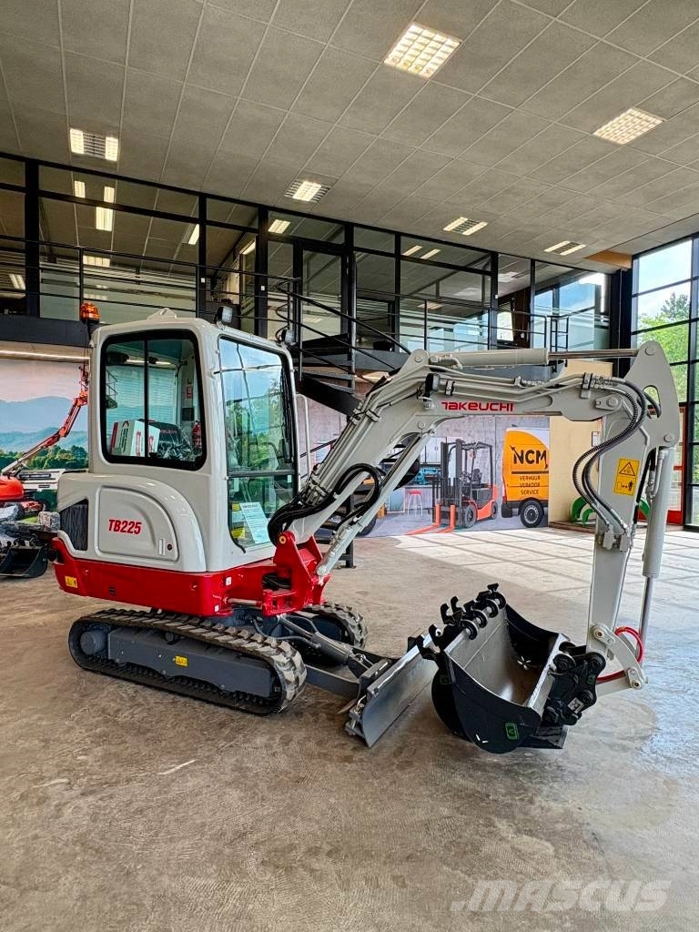 Takeuchi TB 225 Εκσκαφάκι (διαβολάκι) < 7t