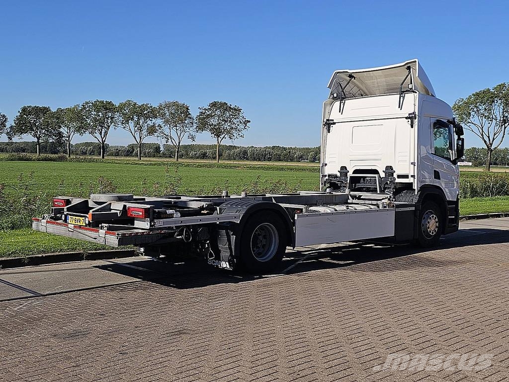 Scania P420 Containertrucks met kabelsysteem