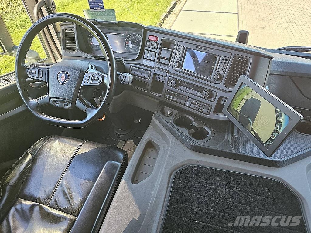 Scania P420 Containertrucks met kabelsysteem
