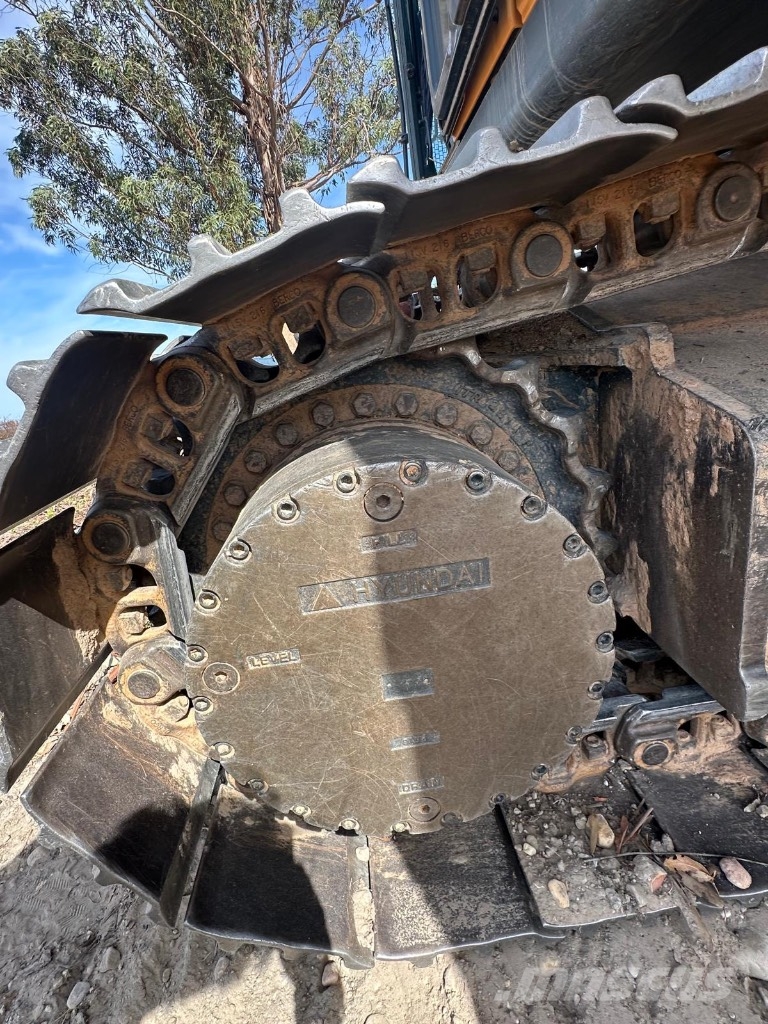 Hyundai HX 300 ANL Excavatoare pe șenile
