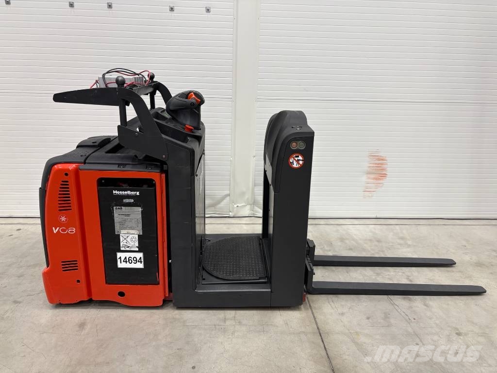 Linde V 08 Montacargas recogepedidos de baja altura