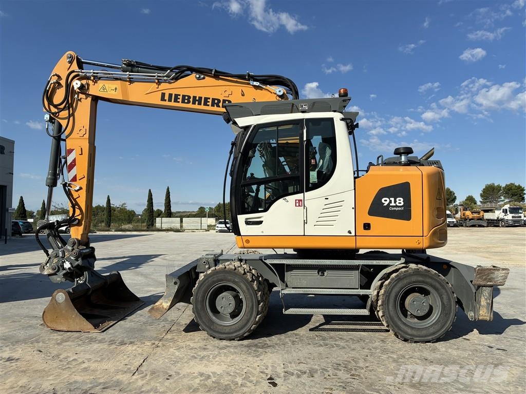 Liebherr A 918 Compact Litronic Pelle sur pneus