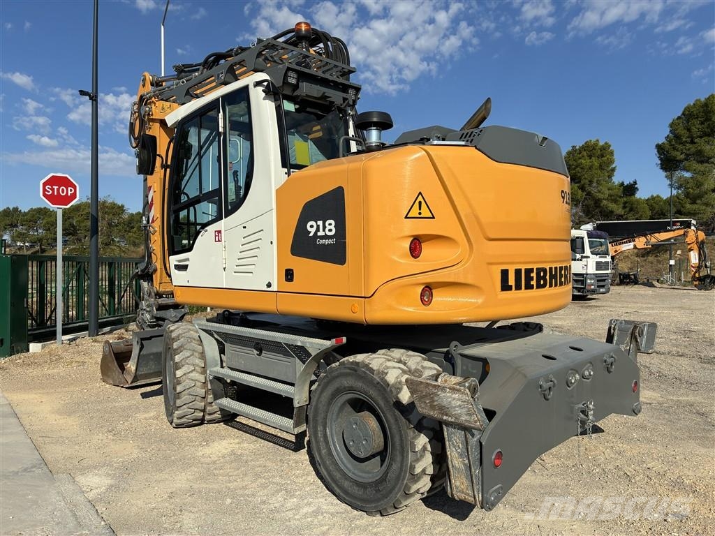 Liebherr A 918 Compact Litronic Pelle sur pneus