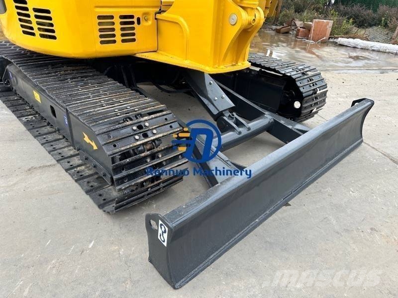 Komatsu PC 55 MR/ PC55MR-3 小型挖掘机