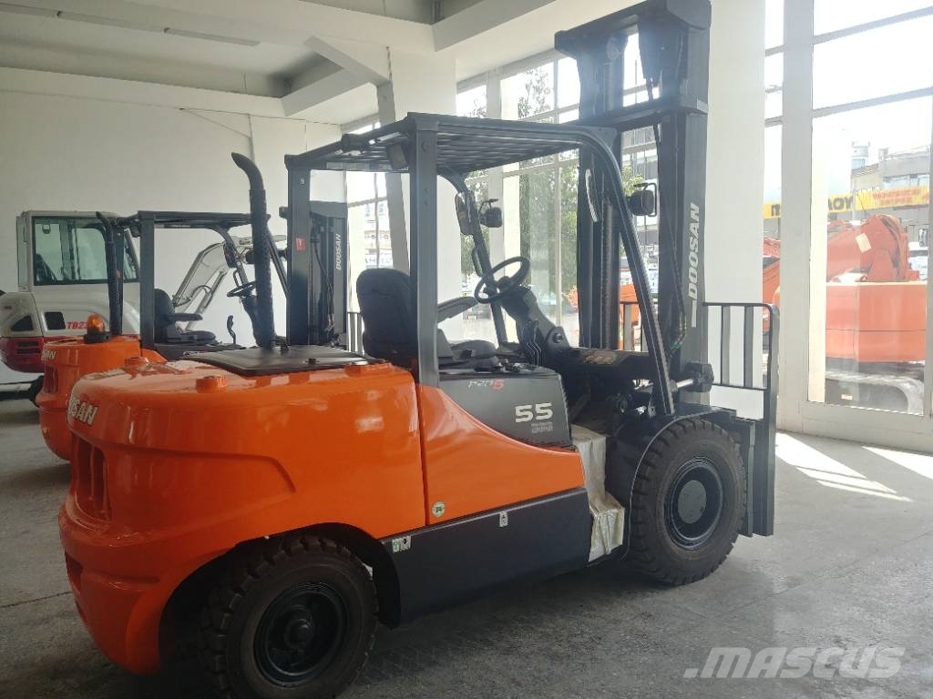 Doosan D55 SC-5 Dīzeļa autoiekrāvēji